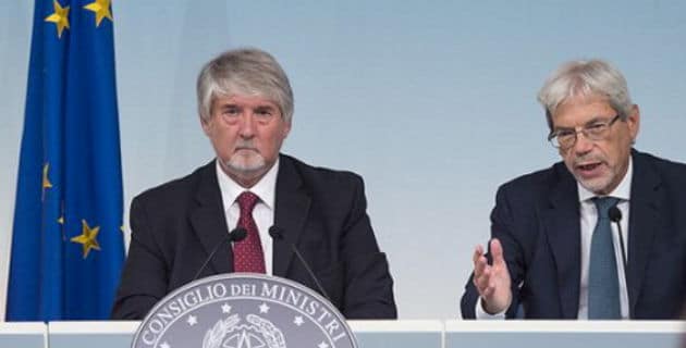Conferenza stampa Giuliano Poletti e Claudio De Vincenti
