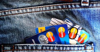 PostePay Inps Card: accredito pensione, voucher, NASpI e altri servizi